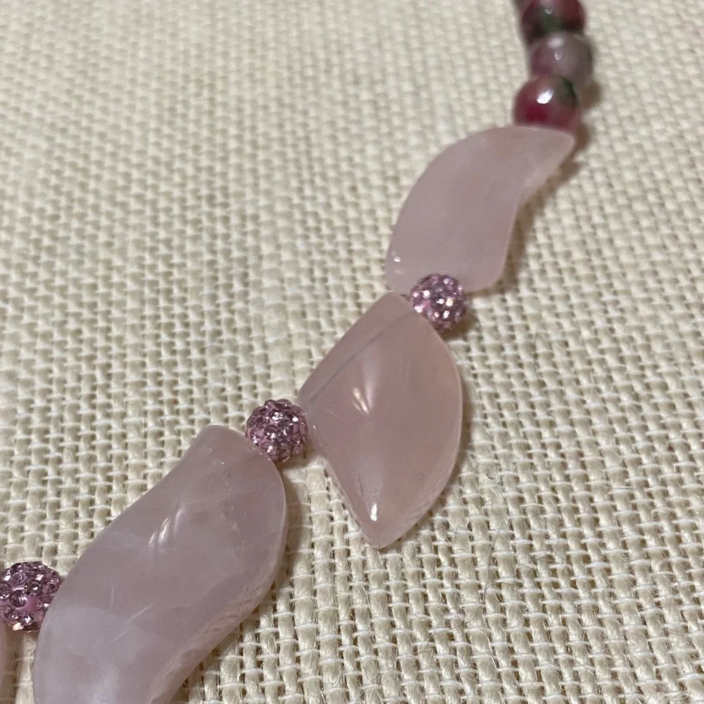 Elegant Artisan Natural Rose Quartz & Pomegranate Jade gemstone 17” Necklace